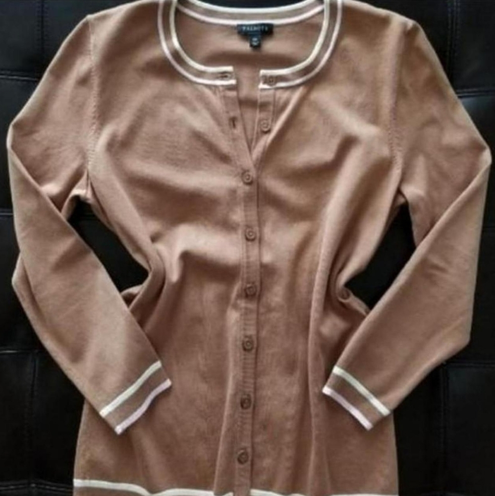 ❗Talbots Tan Tipped Preppy Style Cardigan XS❗